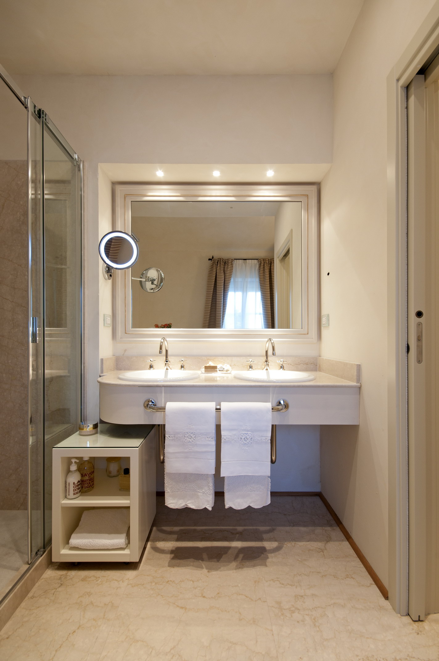 Sala da bagno – Junior Suite Butterfly « La Cervara Sala da bagno – Junior Suite Butterfly « La Cervara